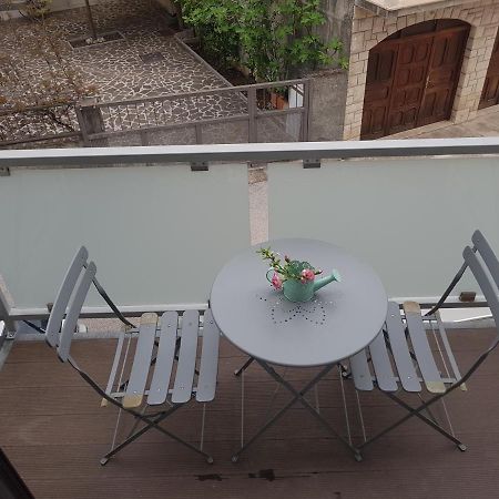 Studio Flat For 2 Apartamento Makarska Exterior foto